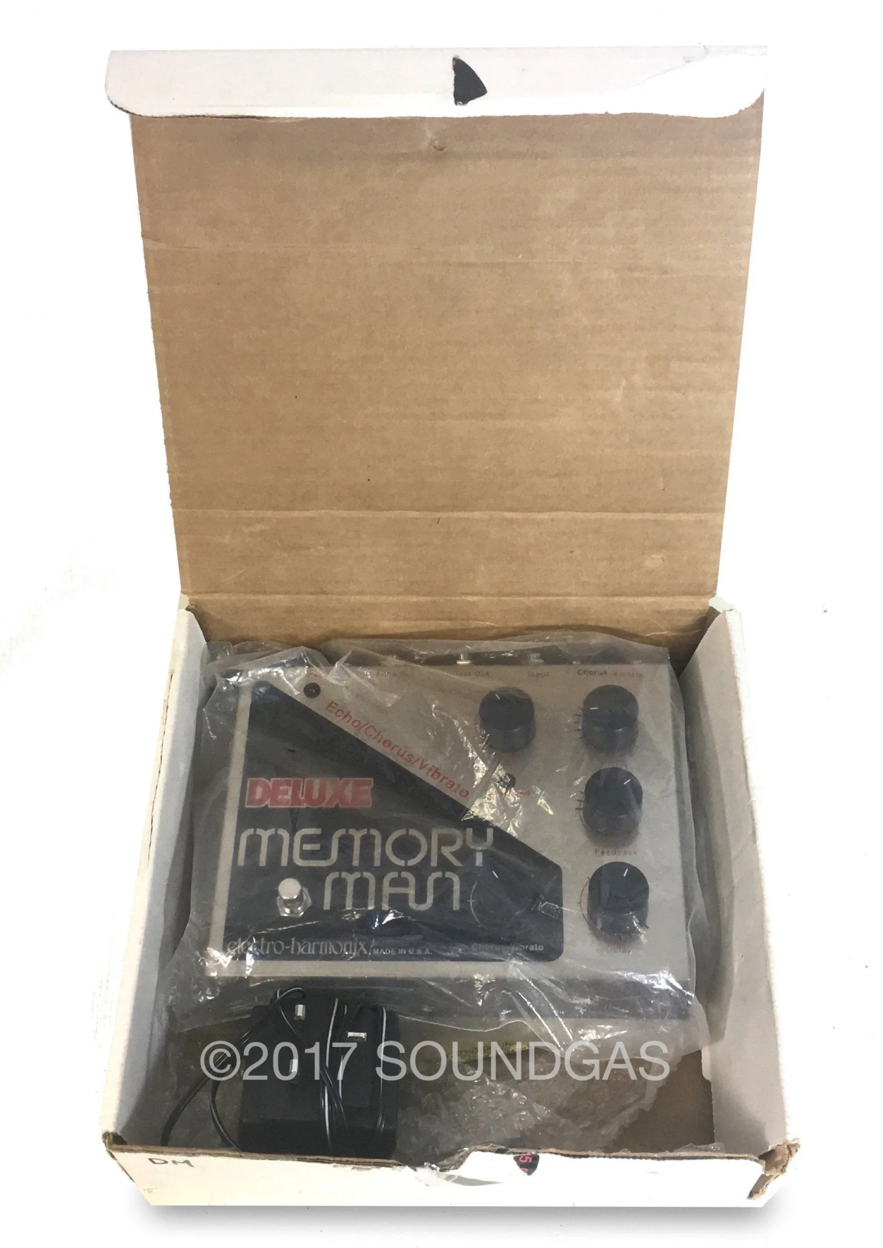 Electro-Harmonix Deluxe Memory Man (Boxed)